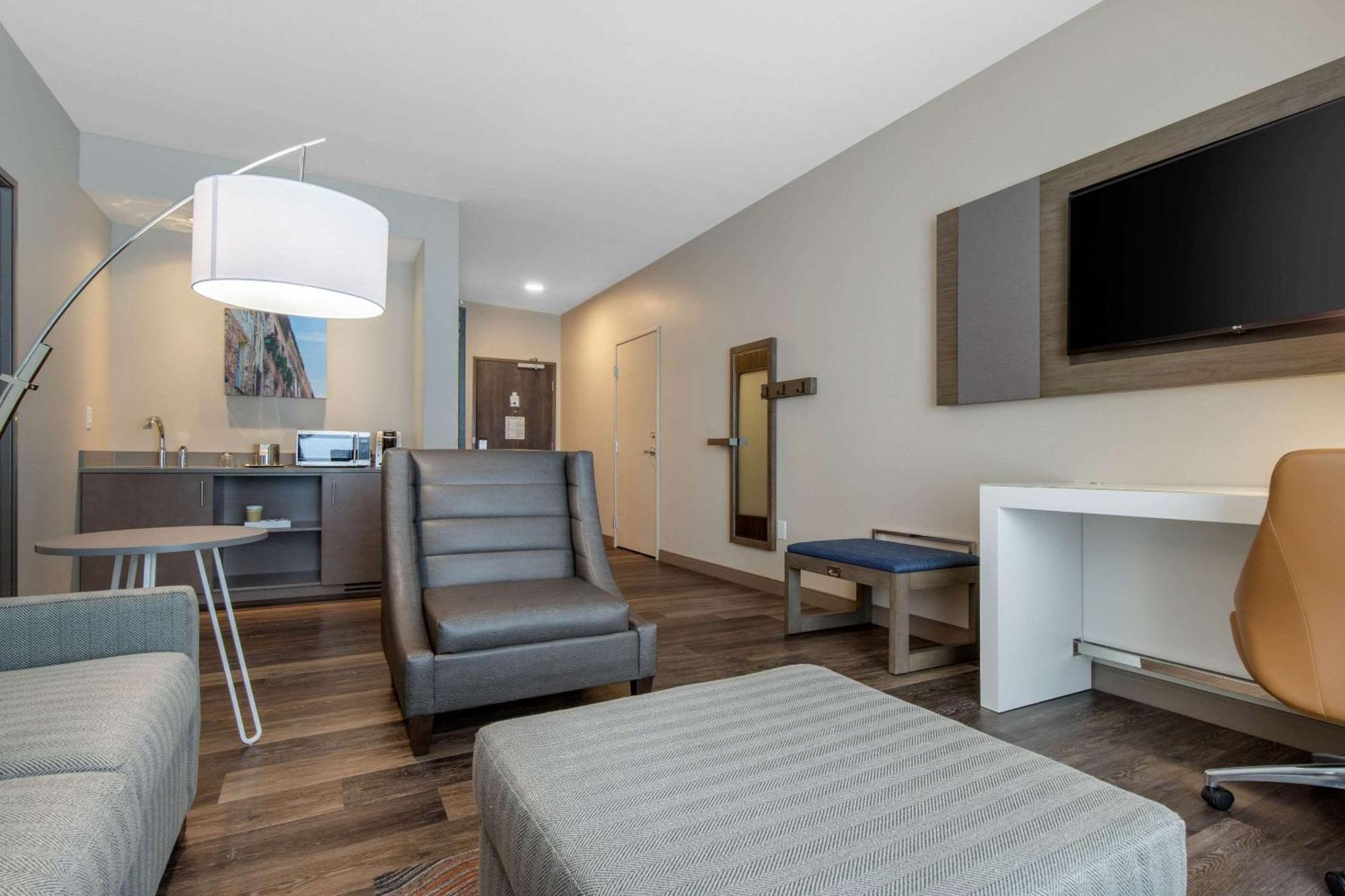 Cambria Hotel Mount Pleasant - Чарлстън Екстериор снимка
