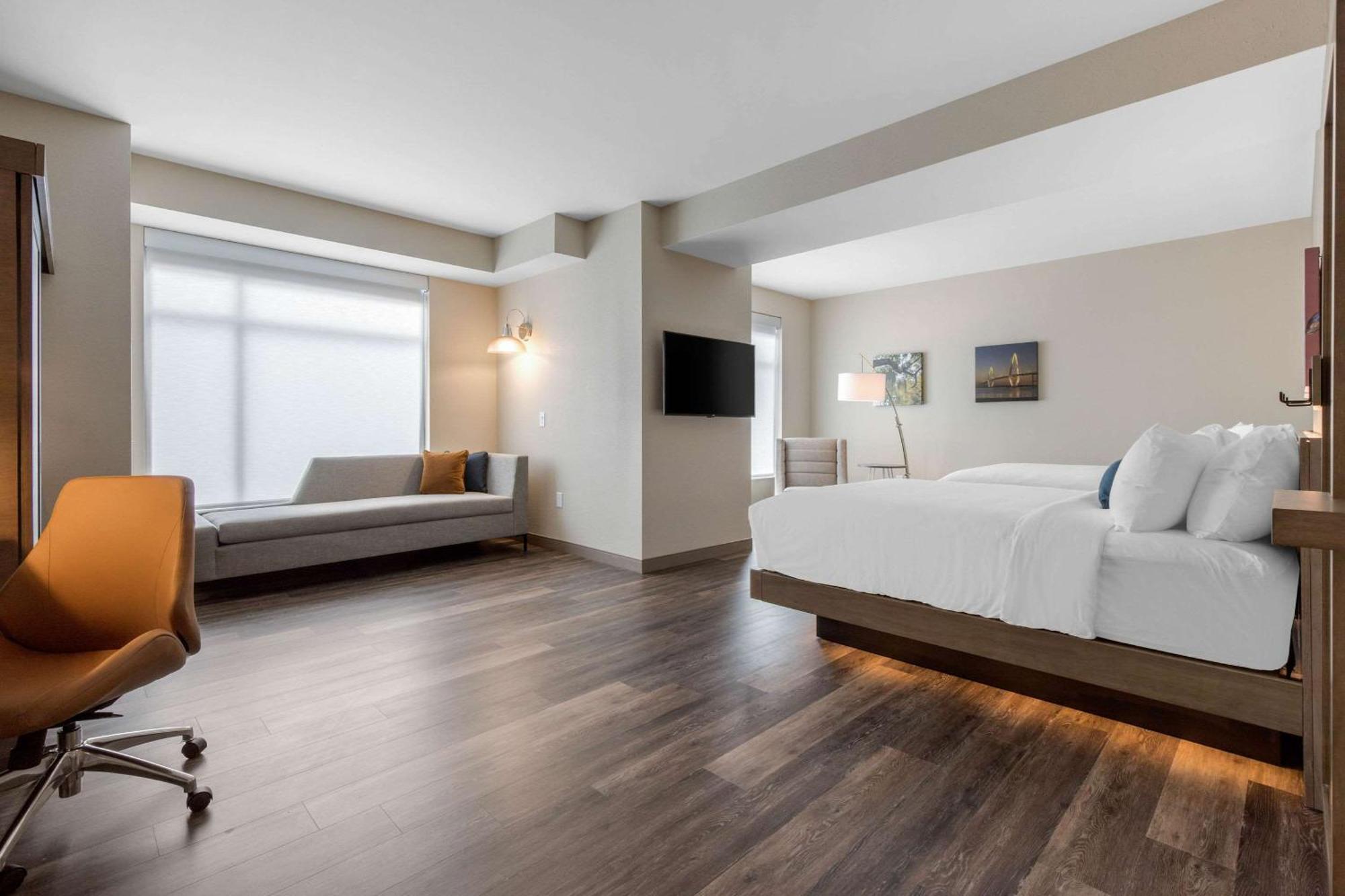 Cambria Hotel Mount Pleasant - Чарлстън Екстериор снимка